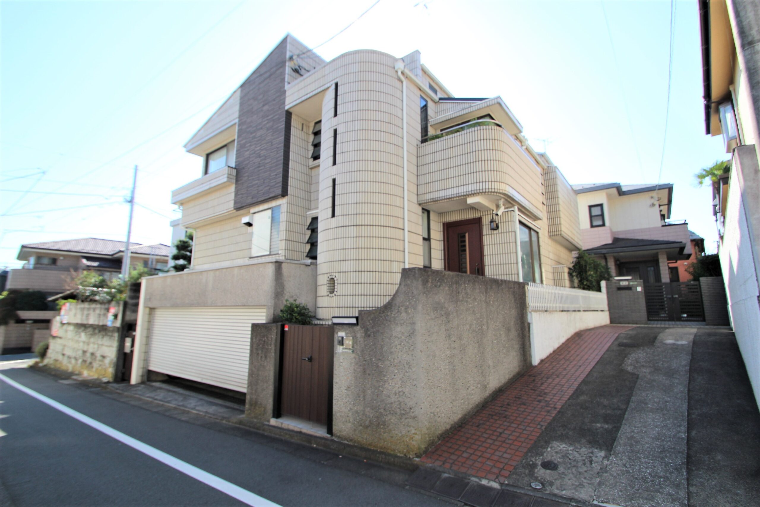 下馬6丁目戸建て